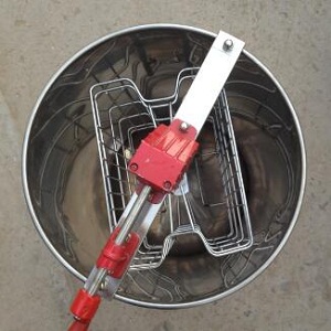2 frame manual stainless steel honey extractor for sale