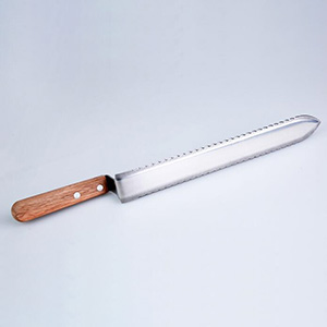 Beekeeping supplies serrated honey uncapping knife